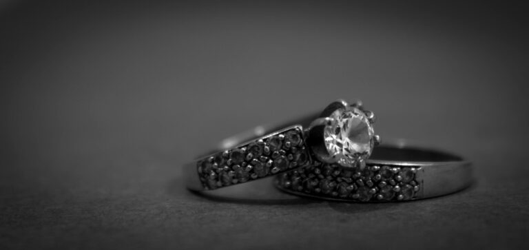 Custom Wedding Ring Ideas That Feel Timeless | Vancouver